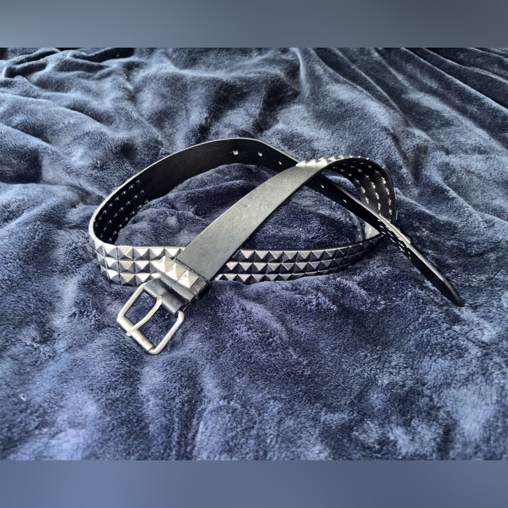 Hot Topic Black Studded Belt, size 38